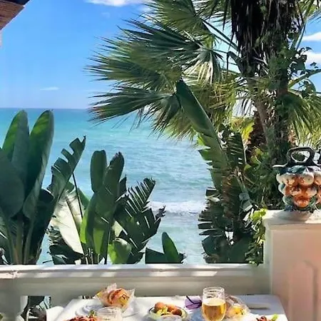 Brisa Quebrada Beach, 2 Bed, Sea Views, Pool Бенальмадена
